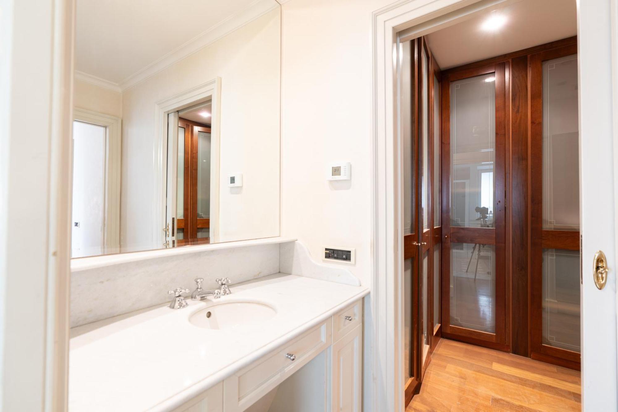 B&B Frida Suite Home Trani Exteriér fotografie